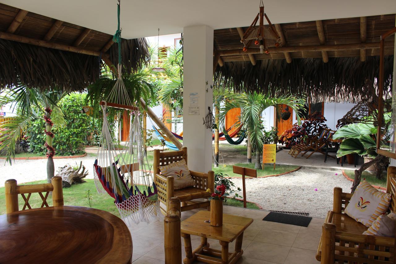 La Mariposa Hostal Olón Eksteriør bilde