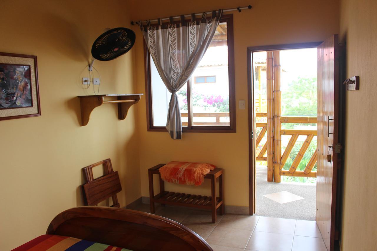 La Mariposa Hostal Olón Eksteriør bilde