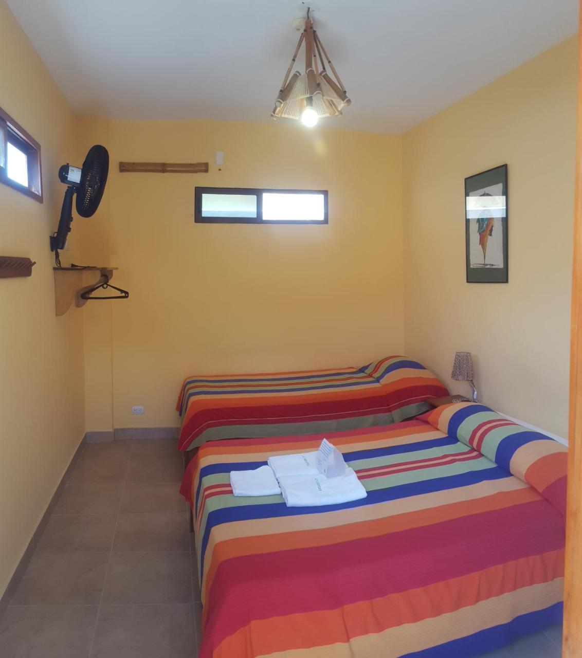 La Mariposa Hostal Olón Eksteriør bilde